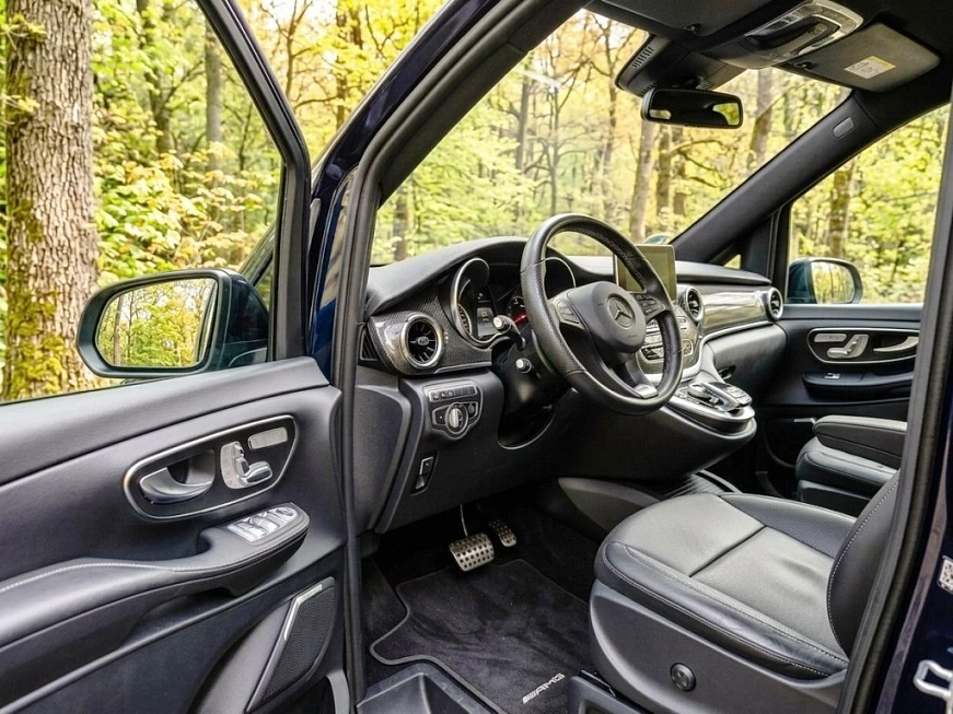 Mercedes V 250D L AMG rest. автомобиль в аренду