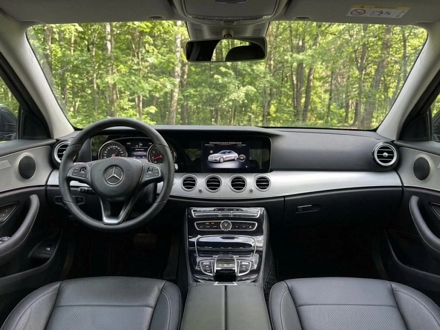 Mercedes E-class W213 прокат