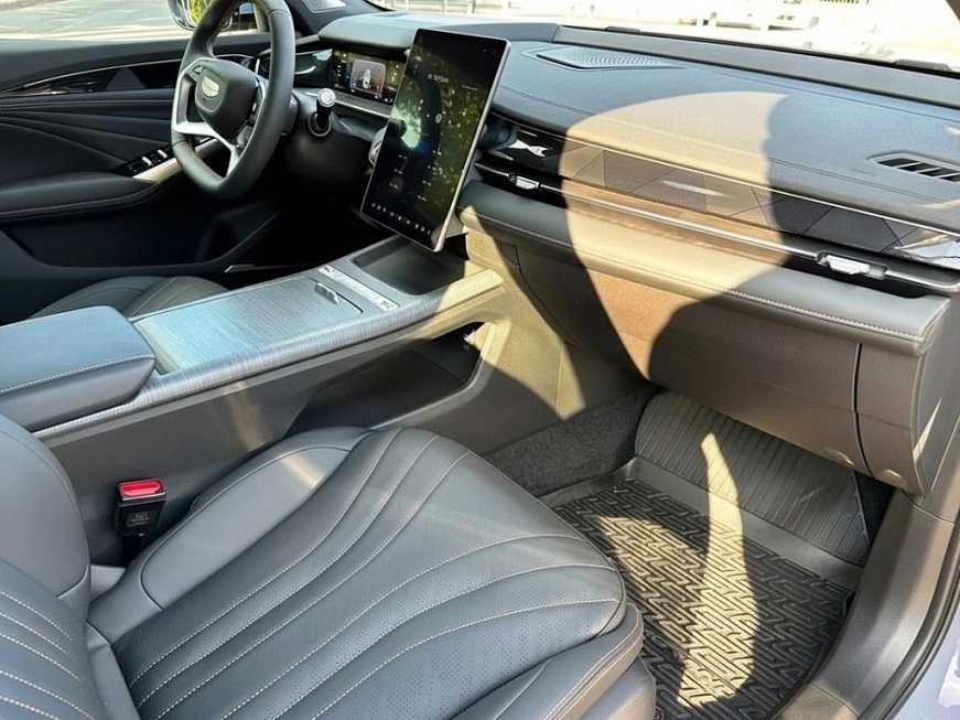 Geely Preface Flagship прокат