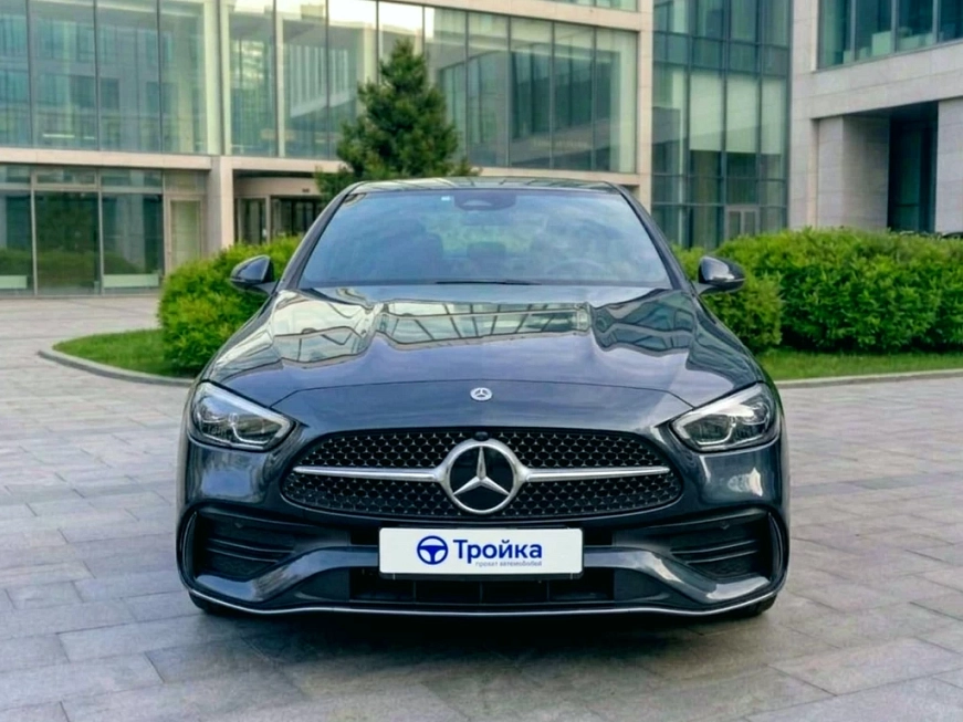 Mercedes C-class W206 аренда в Москве