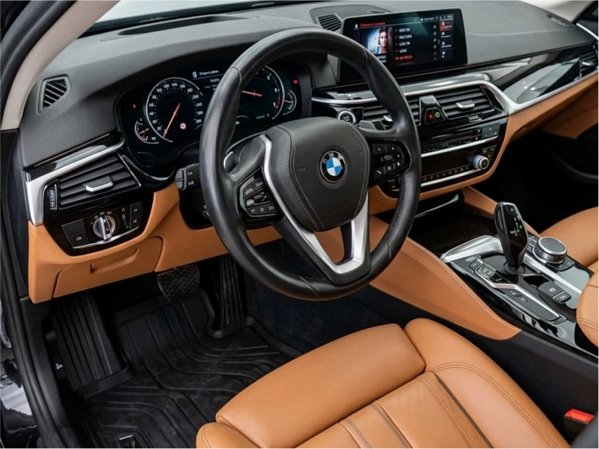 BMW 520i rest. универсал автопрокат