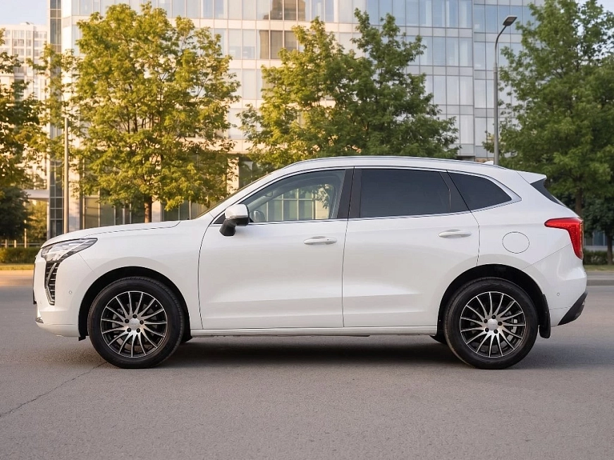 Haval Jolion Premium 4WD напрокат