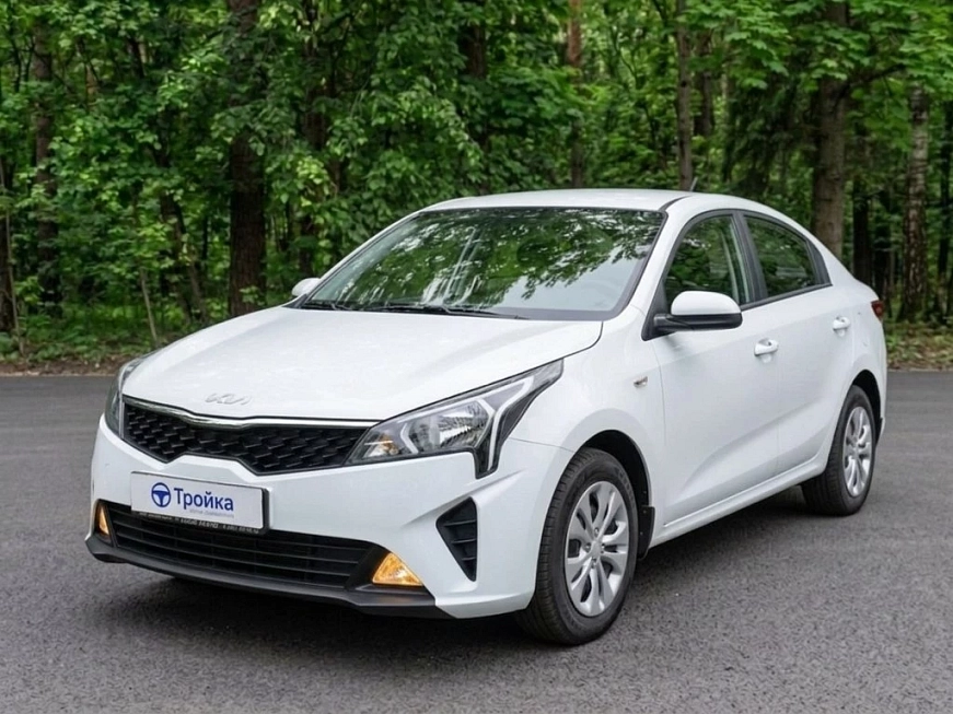 Kia Rio IV 1.6  Comfort rest. аренда в Москве