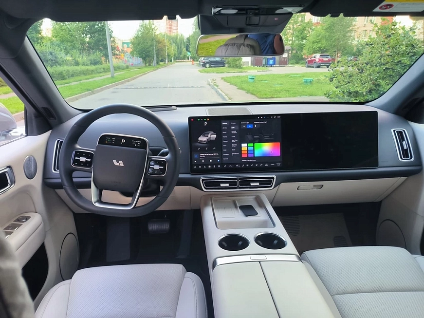 LiXiang L6 автомобиль в аренду