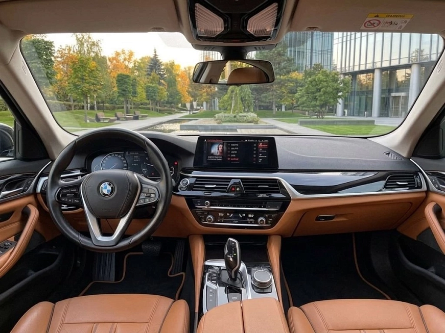BMW 520i rest. универсал прокат