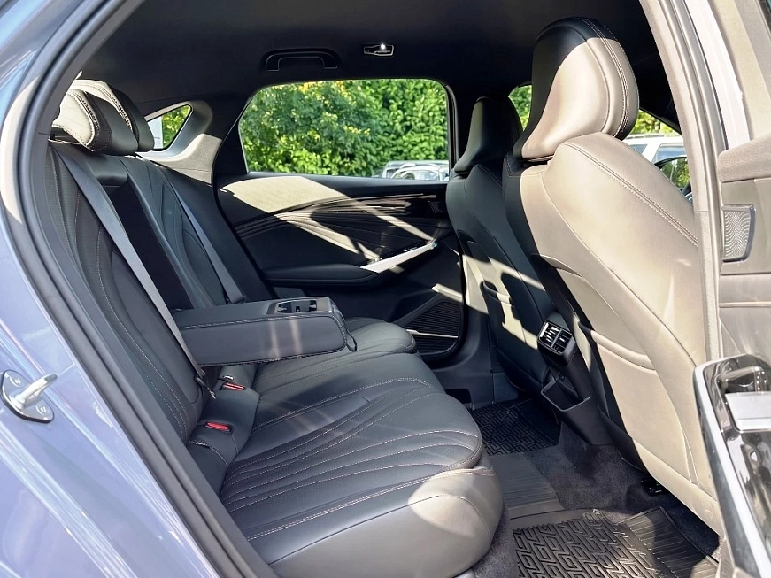 Geely Preface Flagship