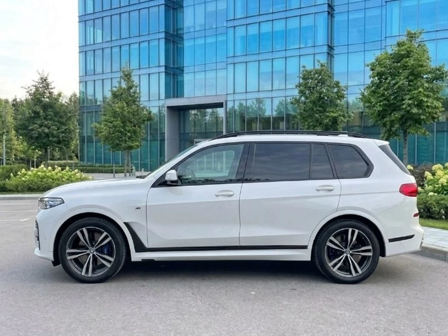 BMW X7 M Sport Pro напрокат
