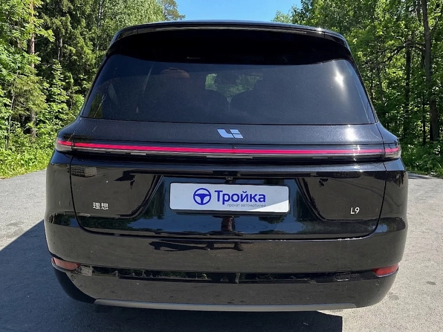 LiXiang L9 автомобиль в аренду