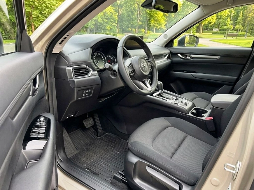 Прокат Mazda CX5 в Москве