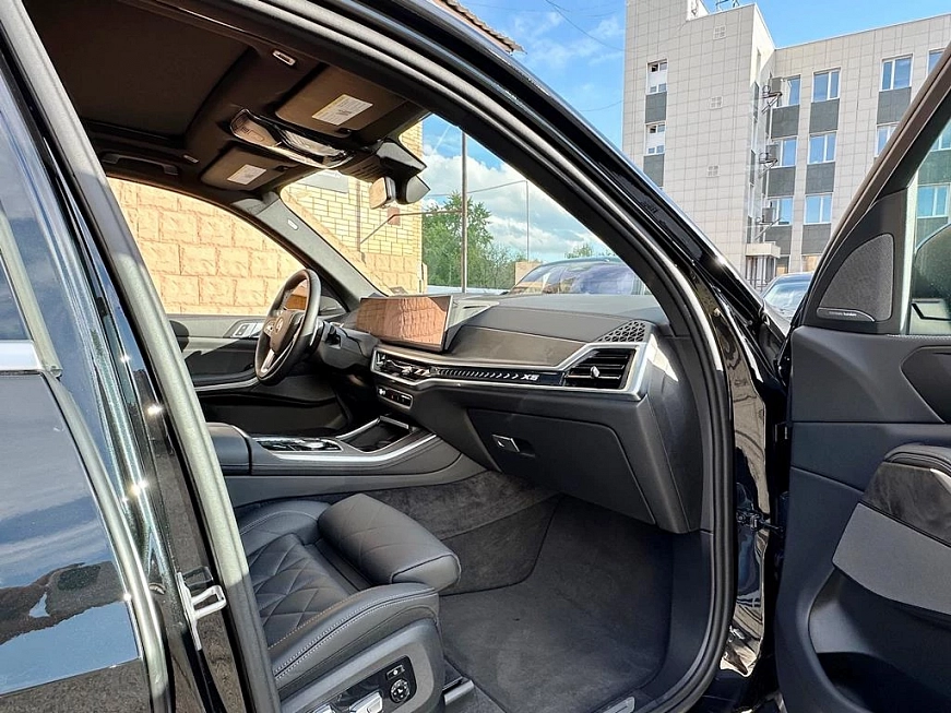 BMW X5 40i rest. взять машину в аренду