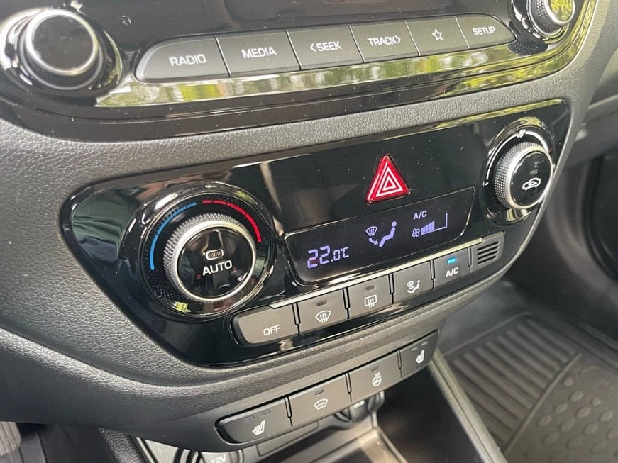 Hyundai Solaris II 1.6 Elegance автопрокат