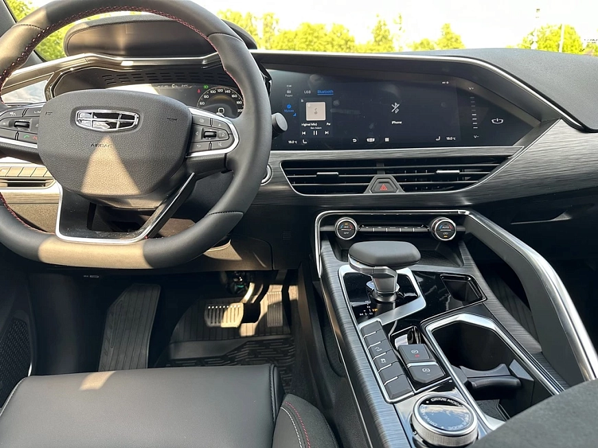 Geely Tugella Flagship цена аренды