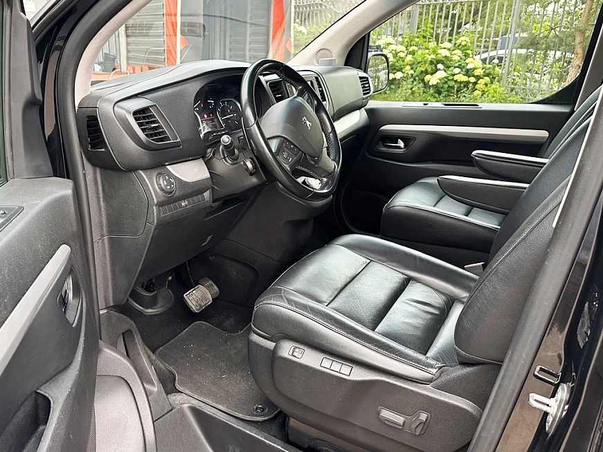 PEUGEOT Traveller  прокат
