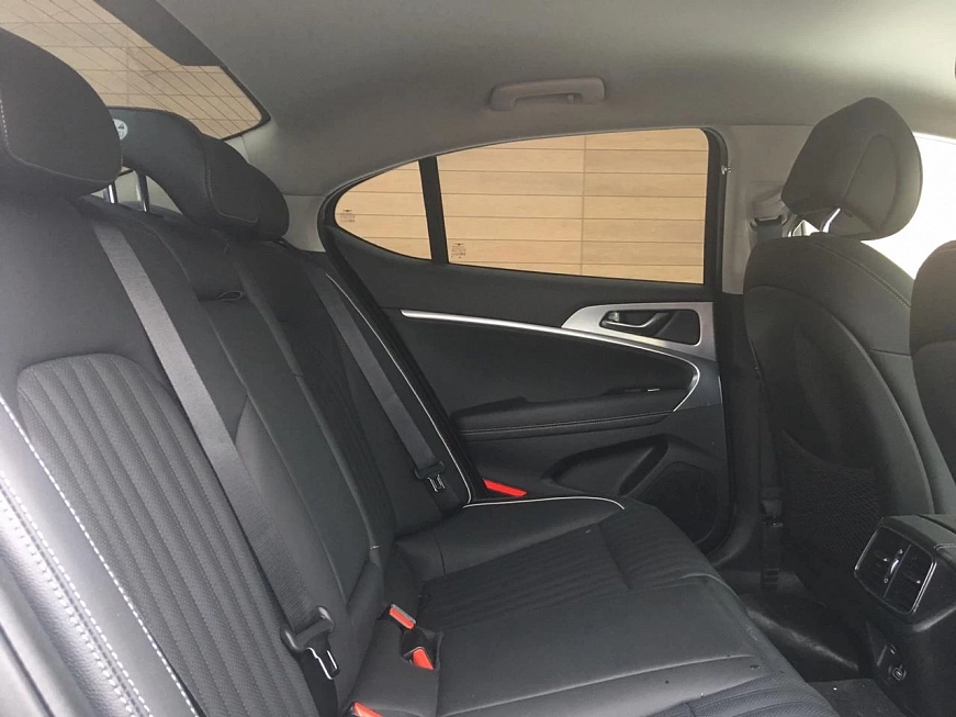 Genesis G70 автопрокат