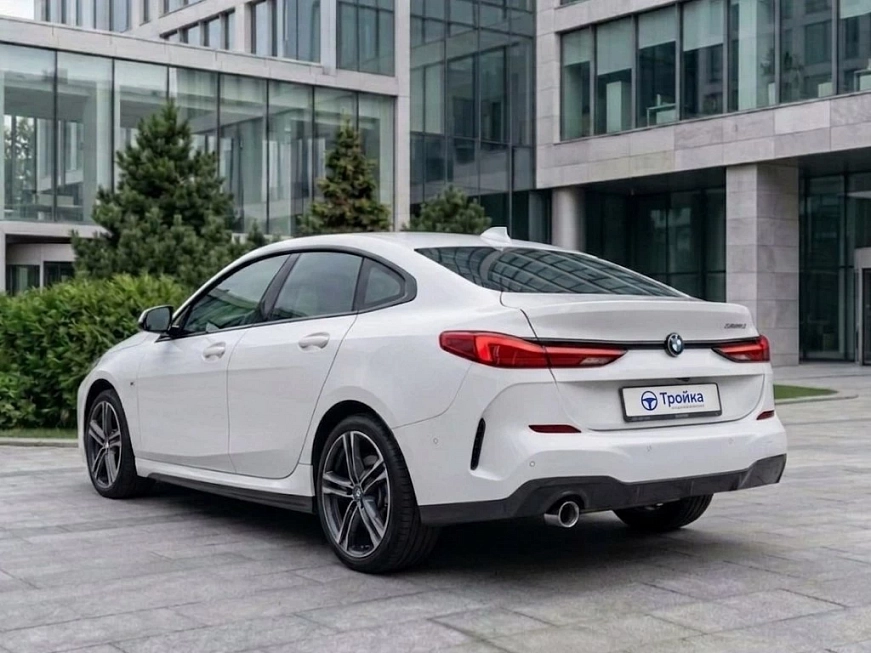 BMW 218 M Sport Pro взять машину в аренду