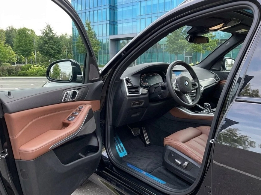 BMW X5 M Sport  цена аренды