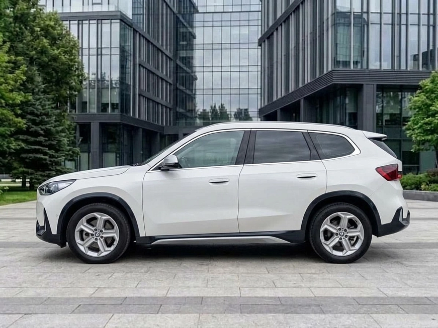 BMW X1  прокат