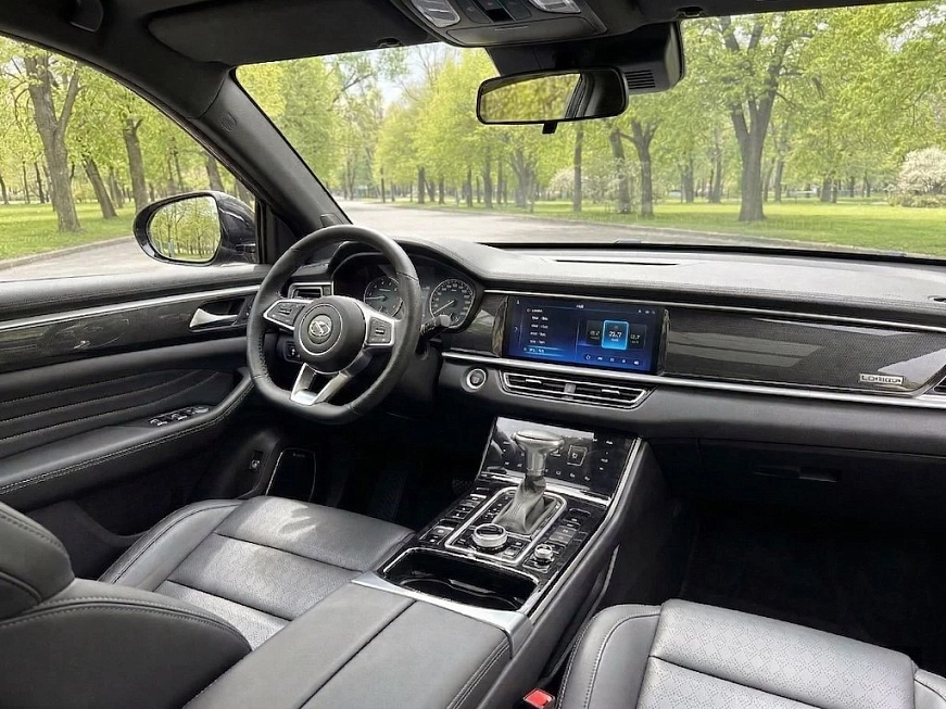 Dongfeng Fengon iX7 взять машину в аренду