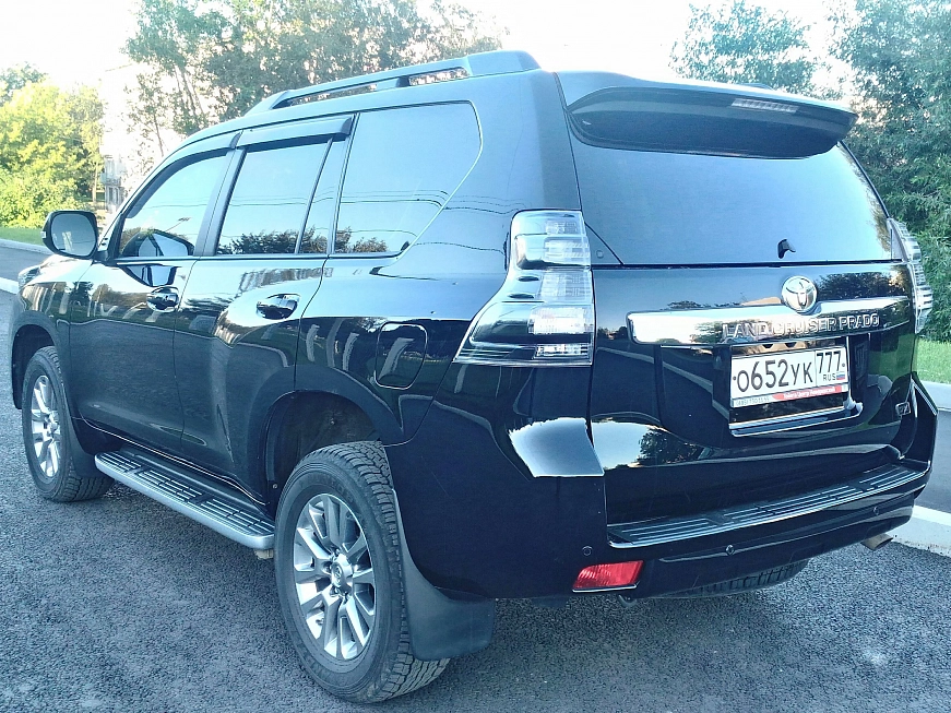 Toyota Land Cruiser Prado Style взять машину в аренду