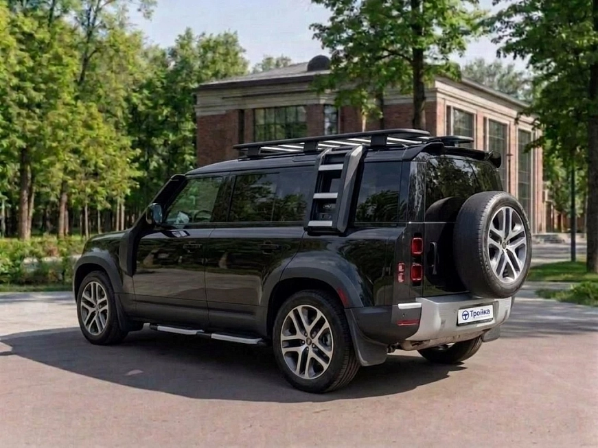 Land Rover Defender взять машину в аренду