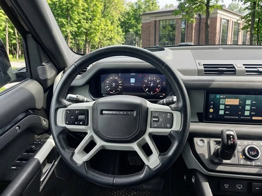 Land Rover Defender автопрокат