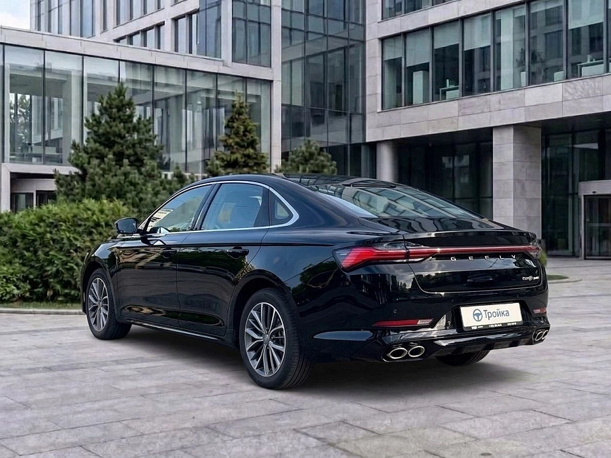 Geely Preface Flagship взять машину в аренду