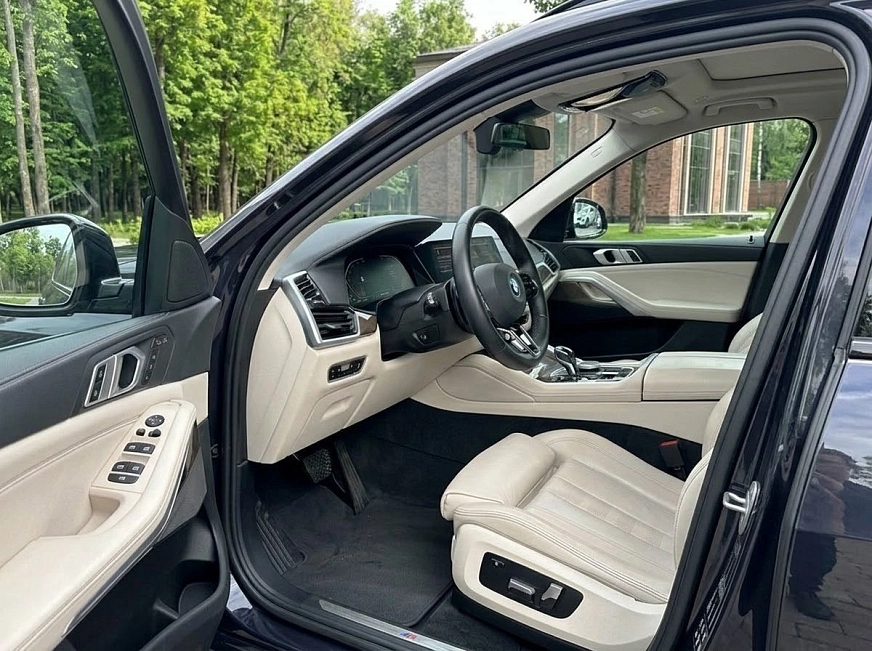 BMW X6 30d  прокат