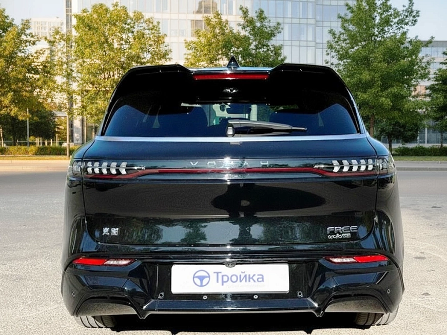 Voyah Free Apollo Tech автомобиль в аренду