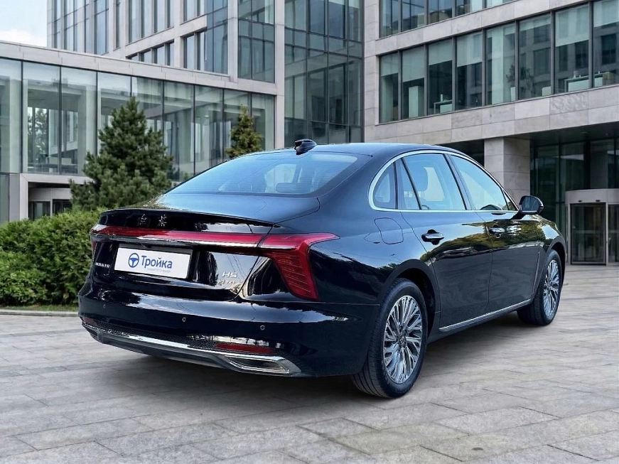 HONGQI H5 Deluxe+ прокат