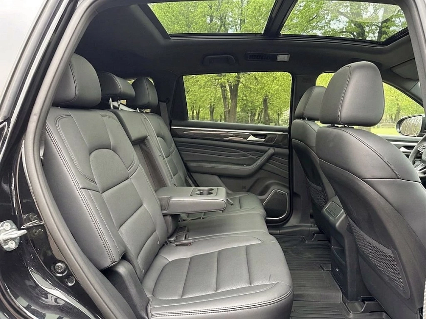 Dongfeng Fengon iX7 взять машину в аренду