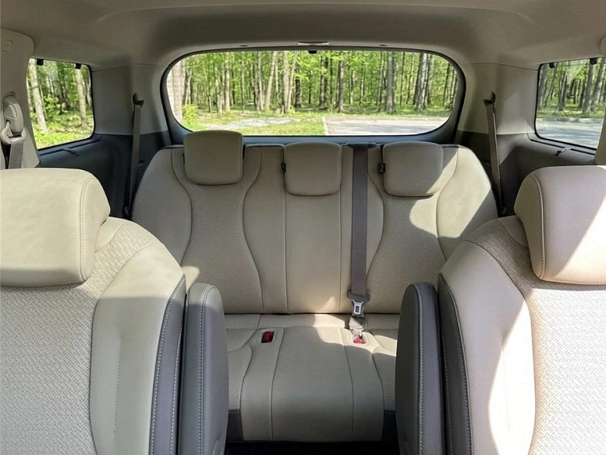 KIA Carnival IV 9 мест  взять машину в аренду