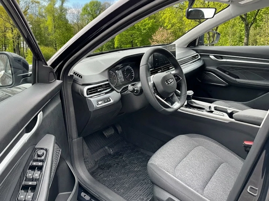 Geely Emgrand Luxury автопрокат
