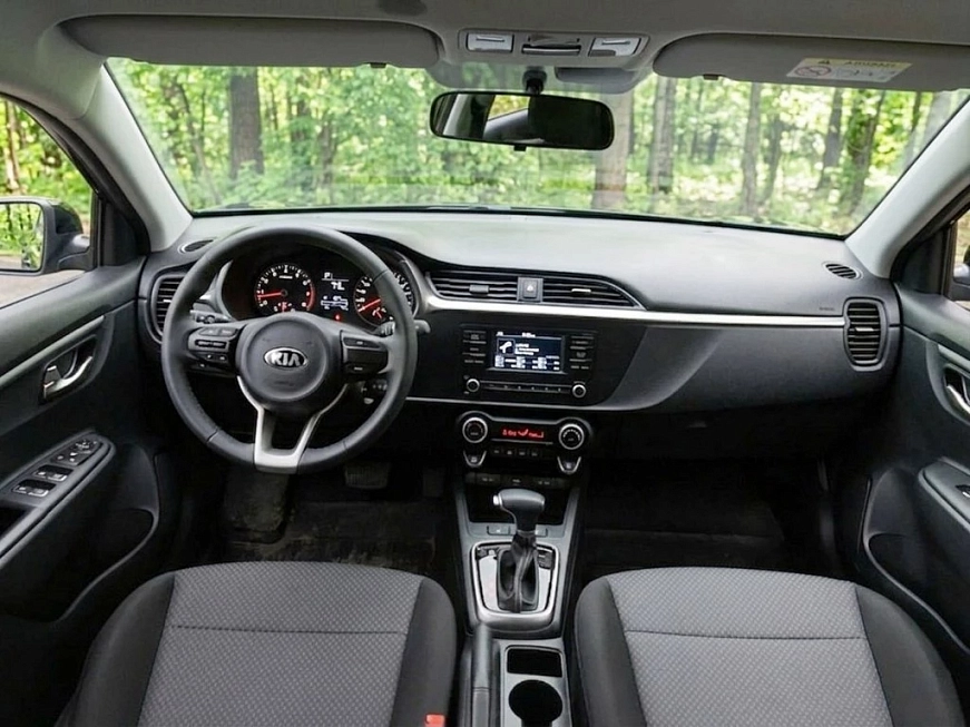 Kia Rio X Luxe rest. взять машину в аренду