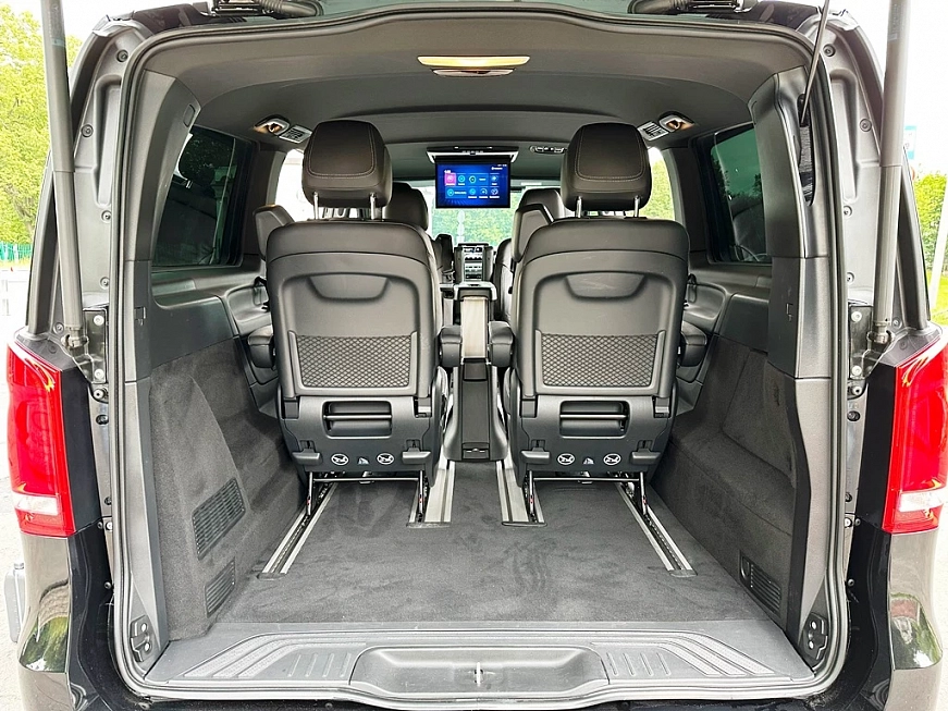 Mercedes V 250D L AMG rest. взять машину в аренду