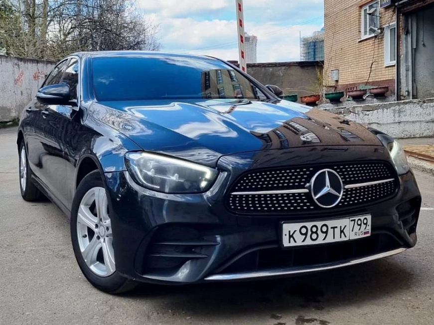 Mercedes E220d 4MATIC AMG rest.