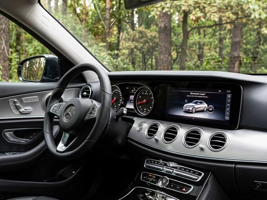 Mercedes E-class W213 прокат