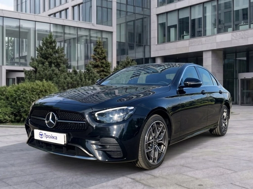 Mercedes E200 4MATIC AMG rest. аренда в Москве