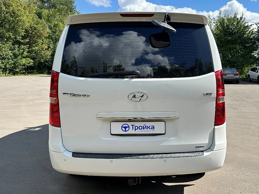 Hyundai Grand Starex 7 seats 4x4